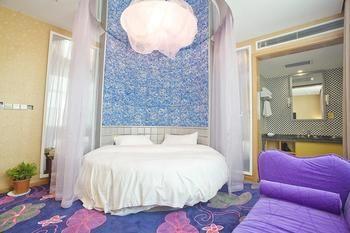 Miaozu Buyi Hotel Fenghuang Εξωτερικό φωτογραφία