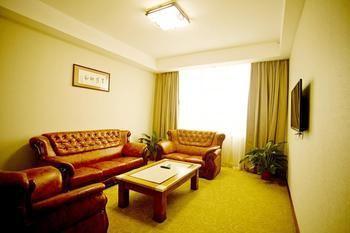 Miaozu Buyi Hotel Fenghuang Εξωτερικό φωτογραφία